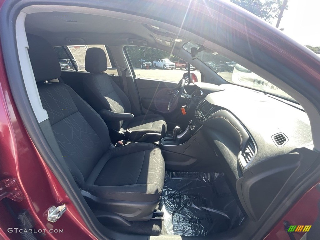 2020 Trax LT AWD - Cajun Red Tintcoat / Jet Black photo #18