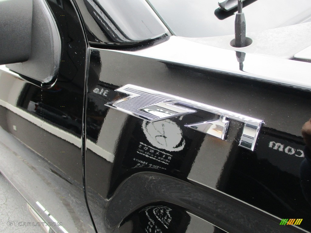 2014 GMC Sierra 1500 SLE Regular Cab Marks and Logos Photos