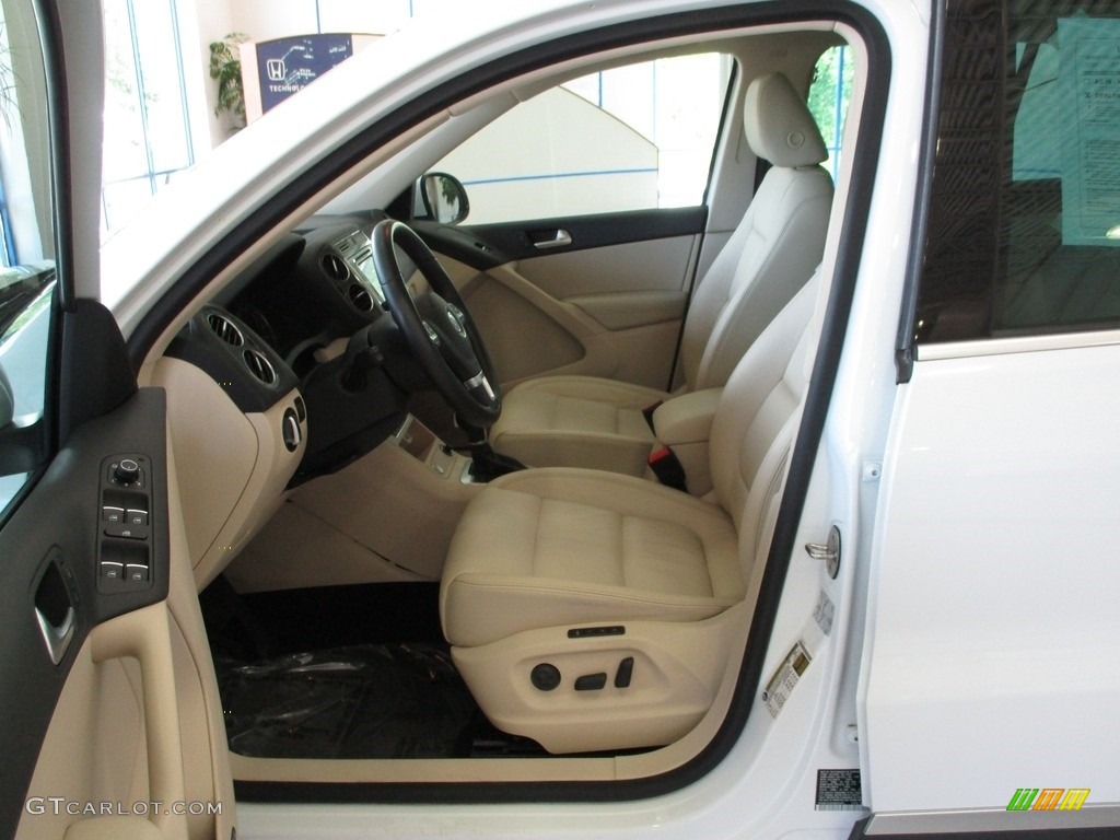 2016 Volkswagen Tiguan SEL 4MOTION Interior Color Photos