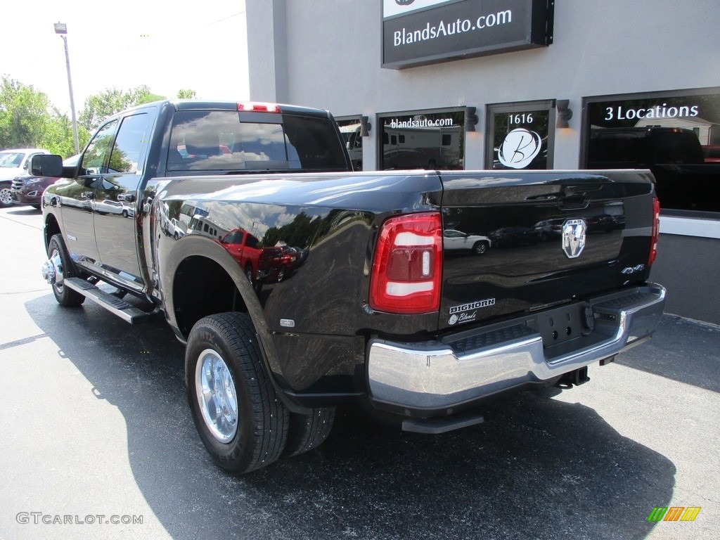 2021 3500 Big Horn Crew Cab 4x4 - Black / Light Mountain Brown/Black photo #3