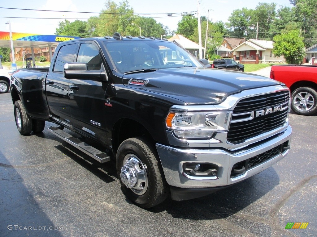 2021 3500 Big Horn Crew Cab 4x4 - Black / Light Mountain Brown/Black photo #9