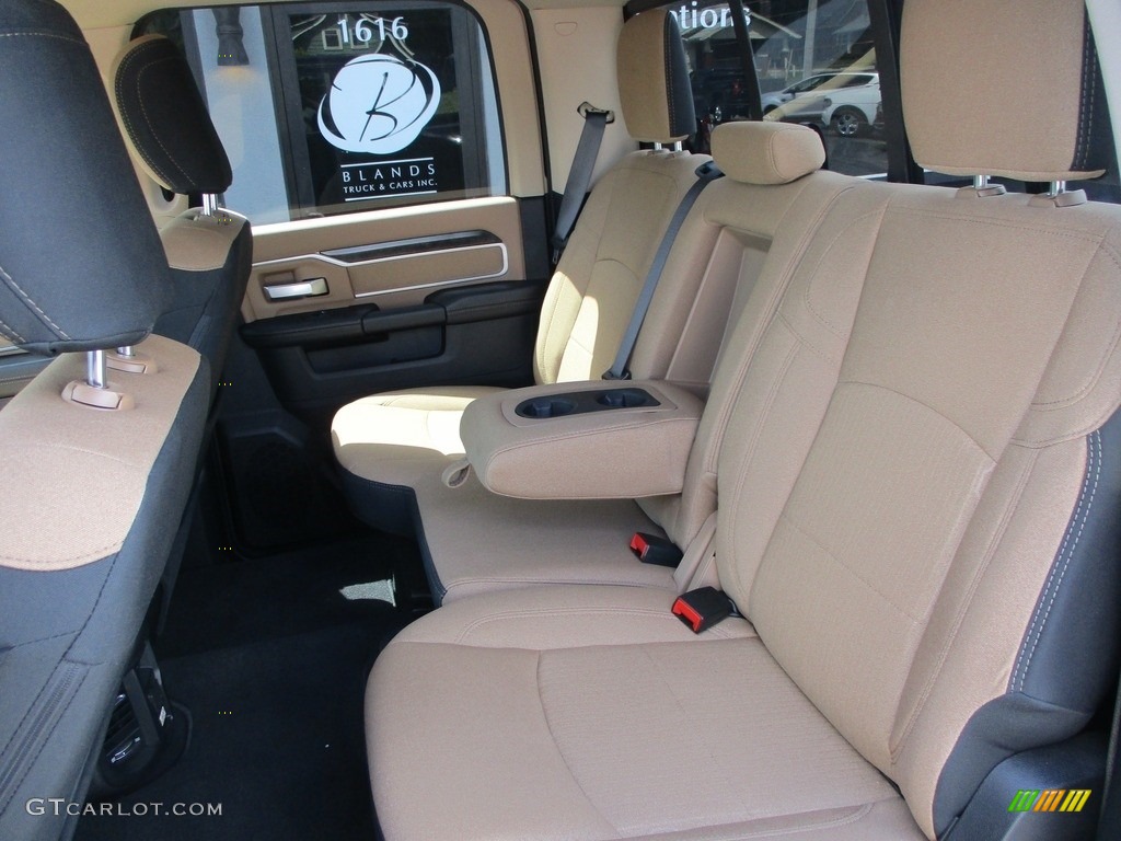 2021 3500 Big Horn Crew Cab 4x4 - Black / Light Mountain Brown/Black photo #50