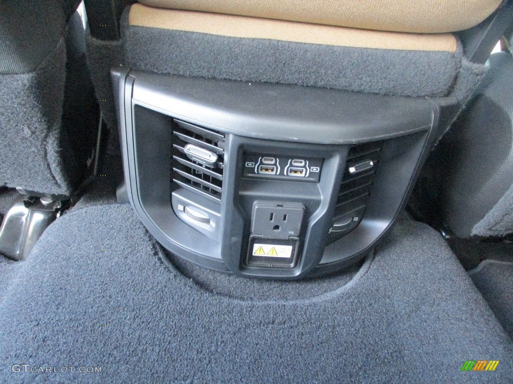 2021 3500 Big Horn Crew Cab 4x4 - Black / Light Mountain Brown/Black photo #51