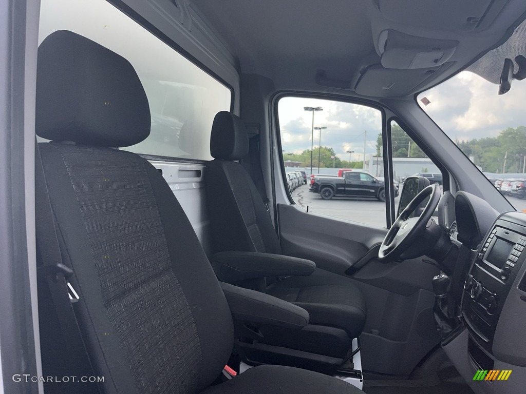 Black Interior 2017 Mercedes-Benz Sprinter 3500 Cab Chassis Moving truck Photo #144543110