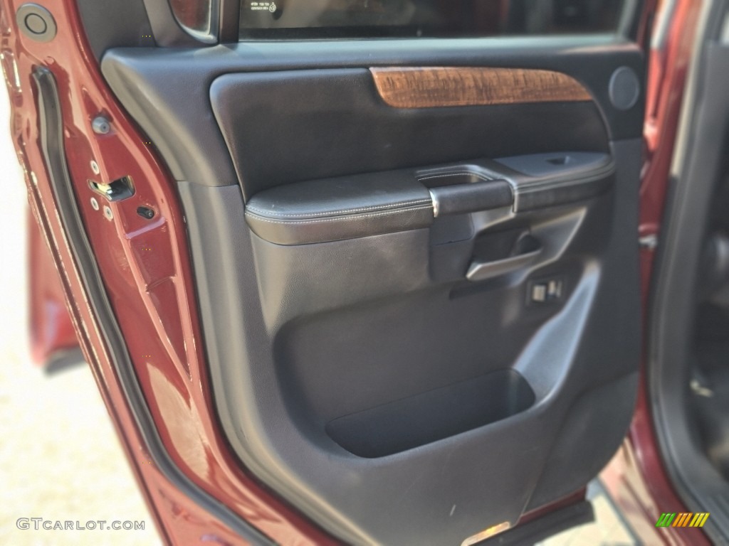 2010 Armada Platinum 4WD - Tuscan Sun Red Pearl / Charcoal photo #18