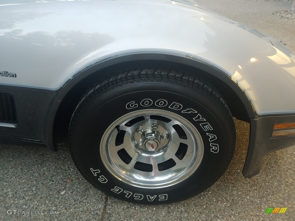 1982 Chevrolet Corvette Coupe Wheel Photo #144545354