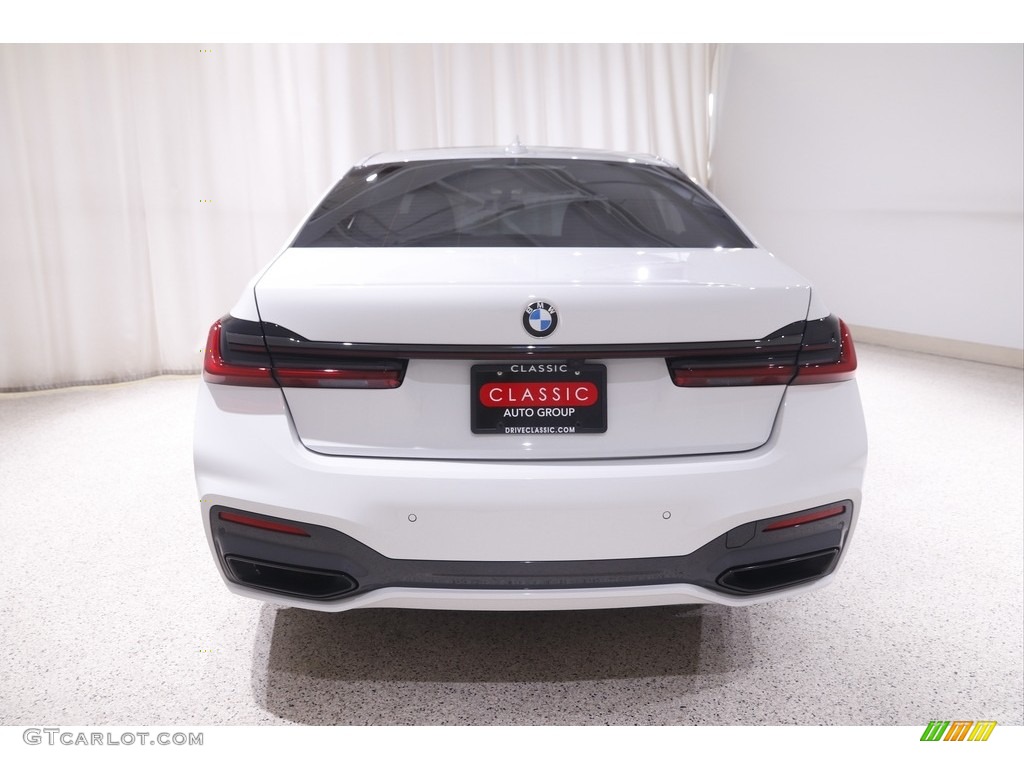 2021 7 Series 750i xDrive Sedan - Alpine White / Black photo #26