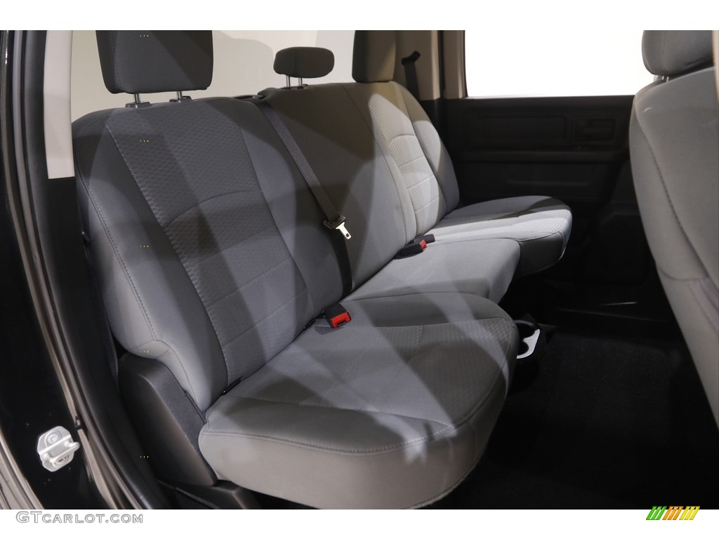 2018 1500 Tradesman Crew Cab 4x4 - Brilliant Black Crystal Pearl / Black/Diesel Gray photo #18