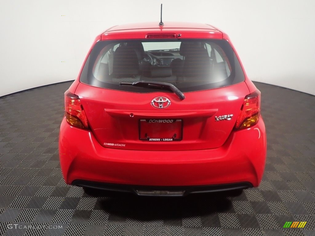 2015 Yaris 3-Door L - Absolutely Red / Black photo #12