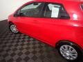 Absolutely Red - Yaris 3-Door L Photo No. 17