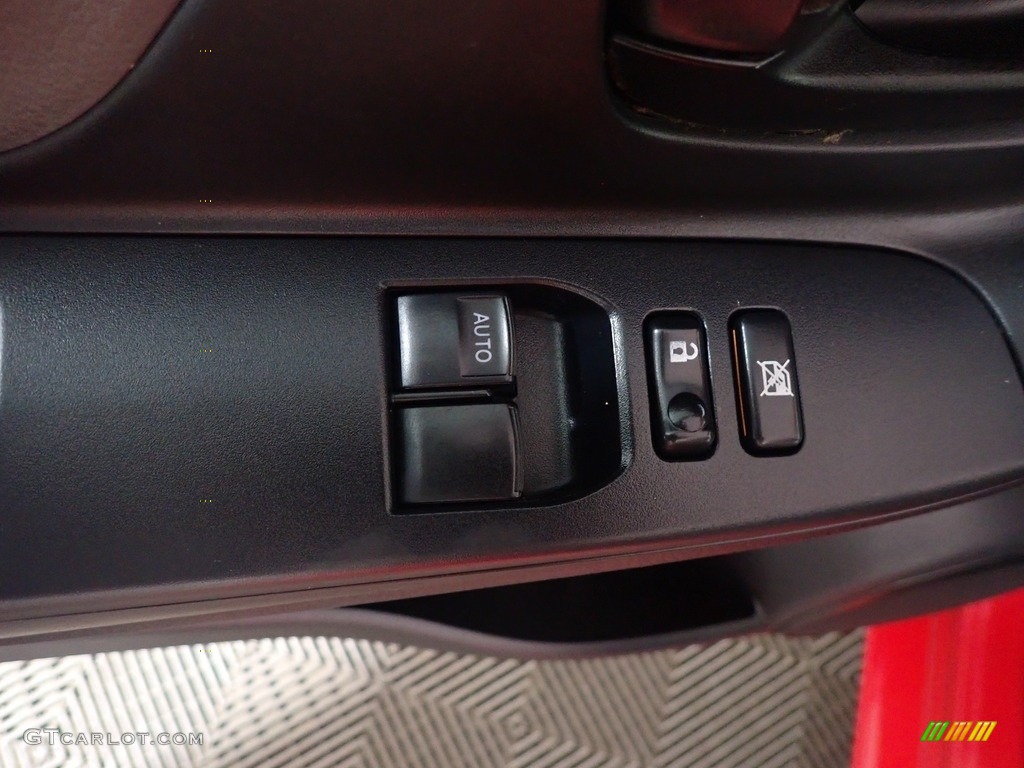 2015 Yaris 3-Door L - Absolutely Red / Black photo #20