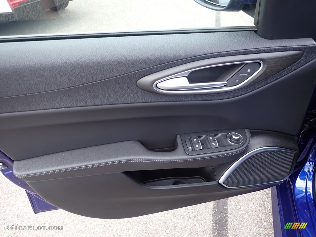 2022 Alfa Romeo Giulia Ti AWD Door Panel Photos