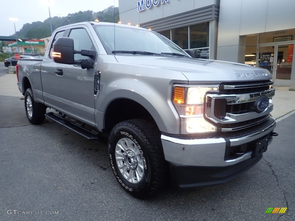 2020 F250 Super Duty XL SuperCab 4x4 - Iconic Silver / Medium Earth Gray photo #8