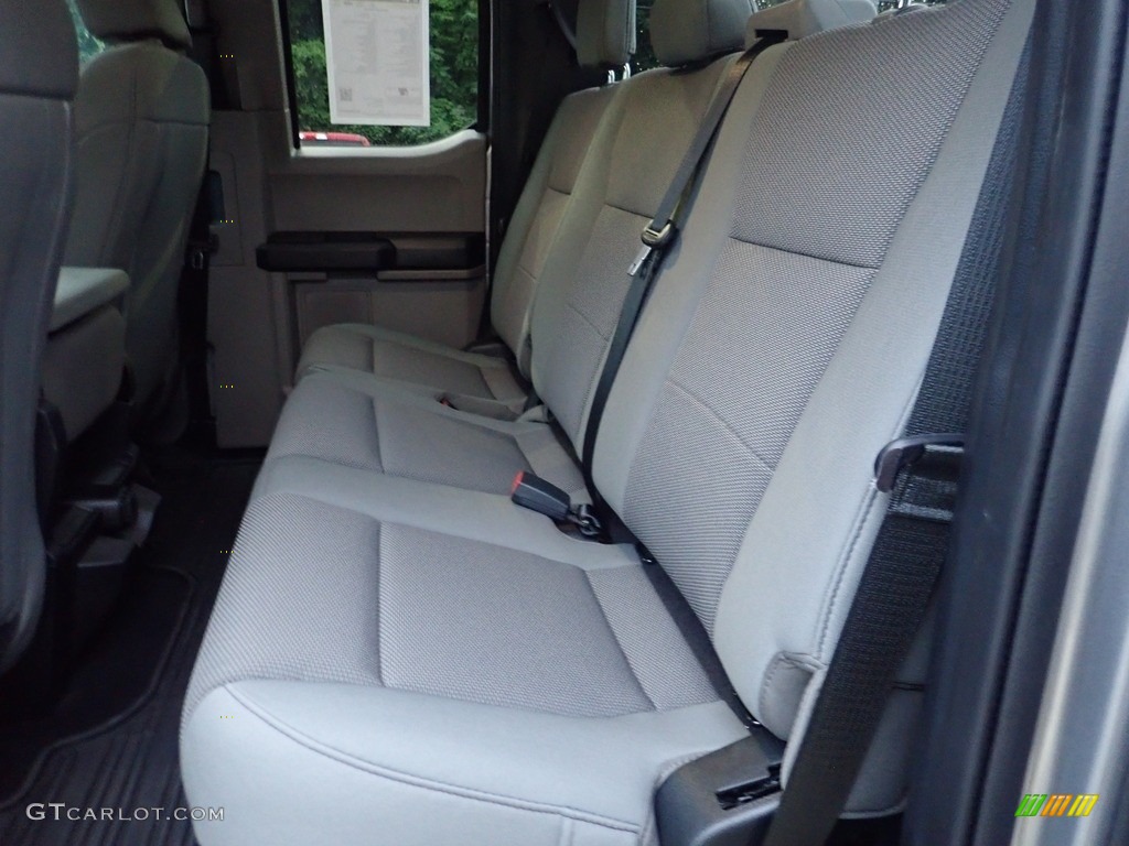 2020 F250 Super Duty XL SuperCab 4x4 - Iconic Silver / Medium Earth Gray photo #17