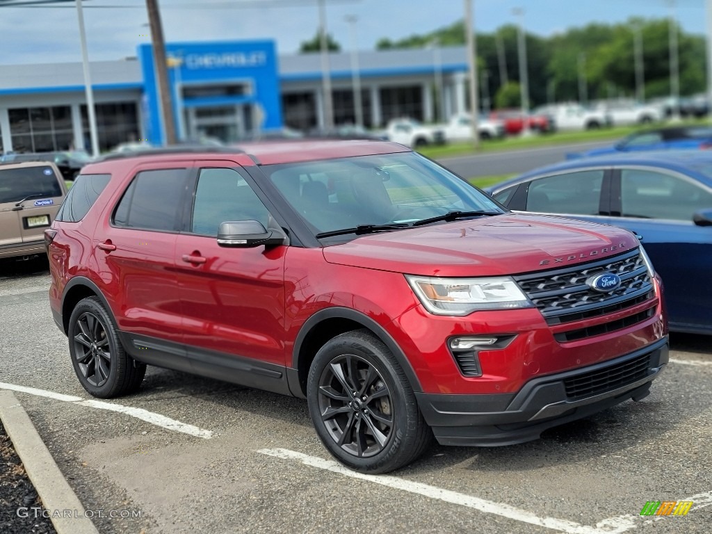 2018 Explorer XLT 4WD - Ruby Red / Ebony Black photo #2