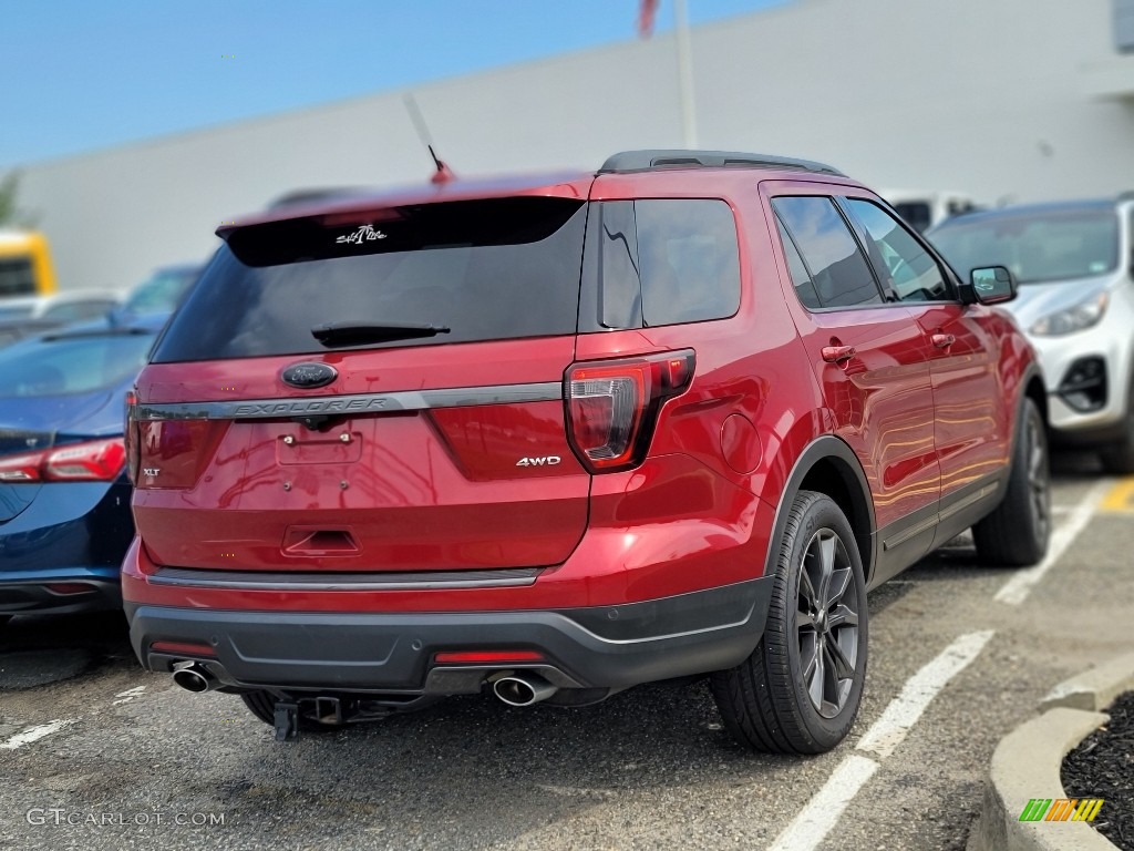 2018 Explorer XLT 4WD - Ruby Red / Ebony Black photo #7