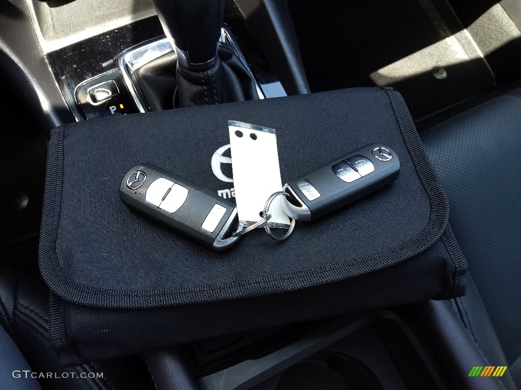 2017 Mazda MAZDA3 Grand Touring 5 Door Keys Photo #144556570