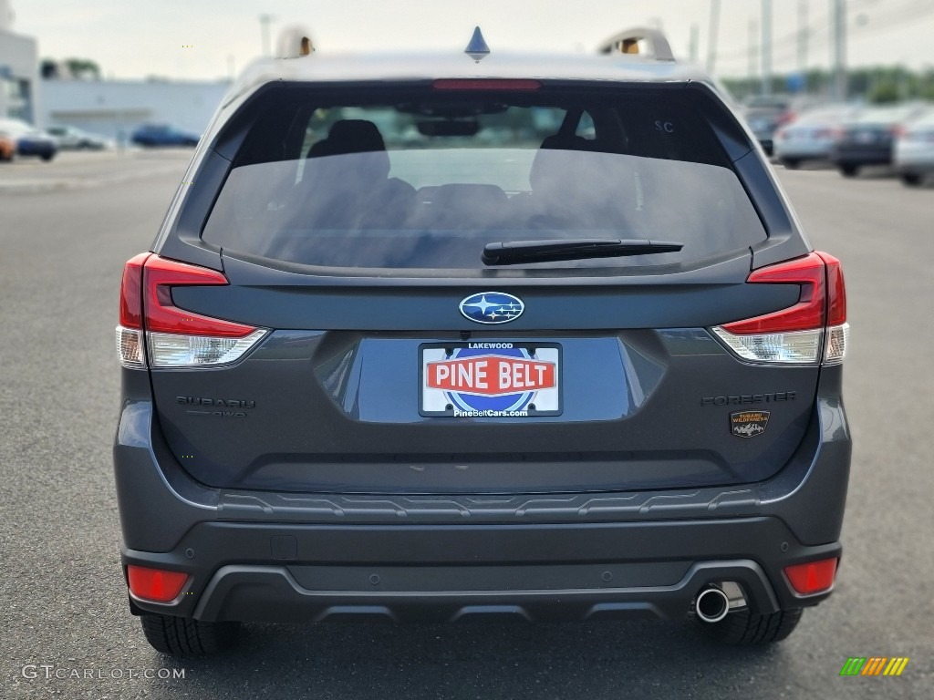 2022 Forester Wilderness - Magnetite Gray Metallic / Black photo #5