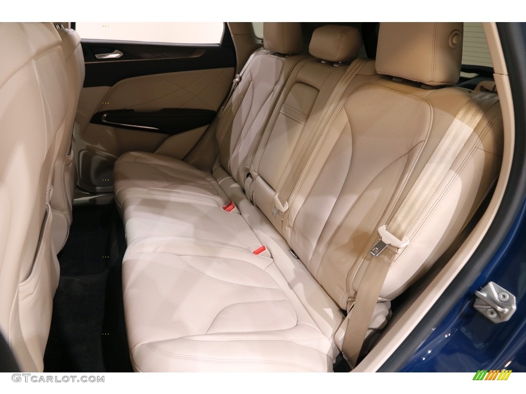 2019 Lincoln MKC Reserve AWD Rear Seat Photo #144558178
