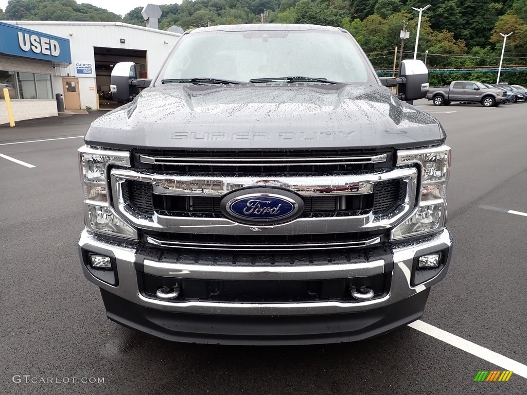 2022 F250 Super Duty XLT SuperCab 4x4 - Carbonized Gray / Black Onyx photo #3