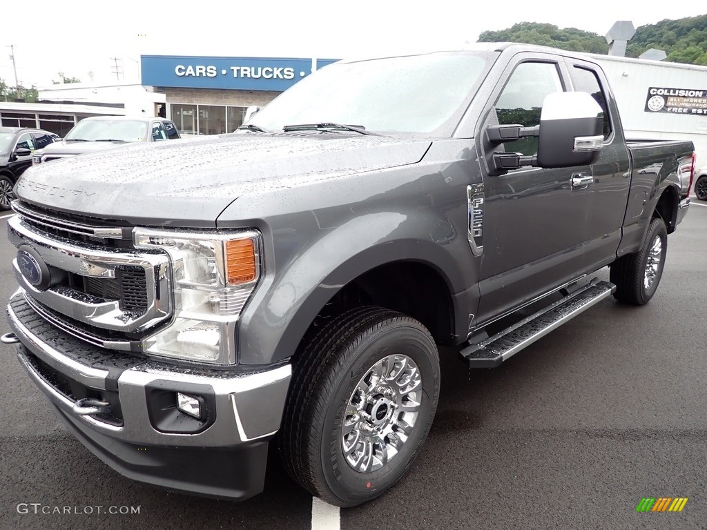 2022 F250 Super Duty XLT SuperCab 4x4 - Carbonized Gray / Black Onyx photo #4