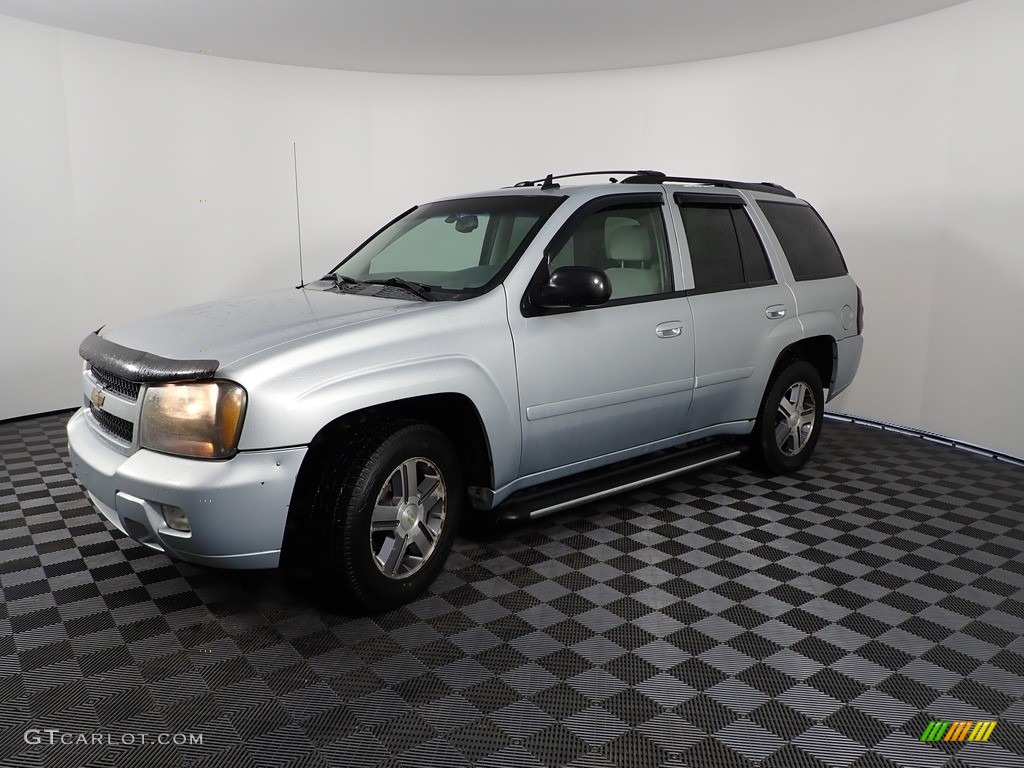 2007 TrailBlazer LT 4x4 - Graystone Metallic / Light Gray photo #3