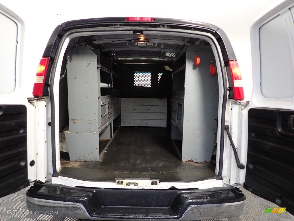 2012 Savana Van 3500 Cargo - Summit White / Medium Pewter photo #6
