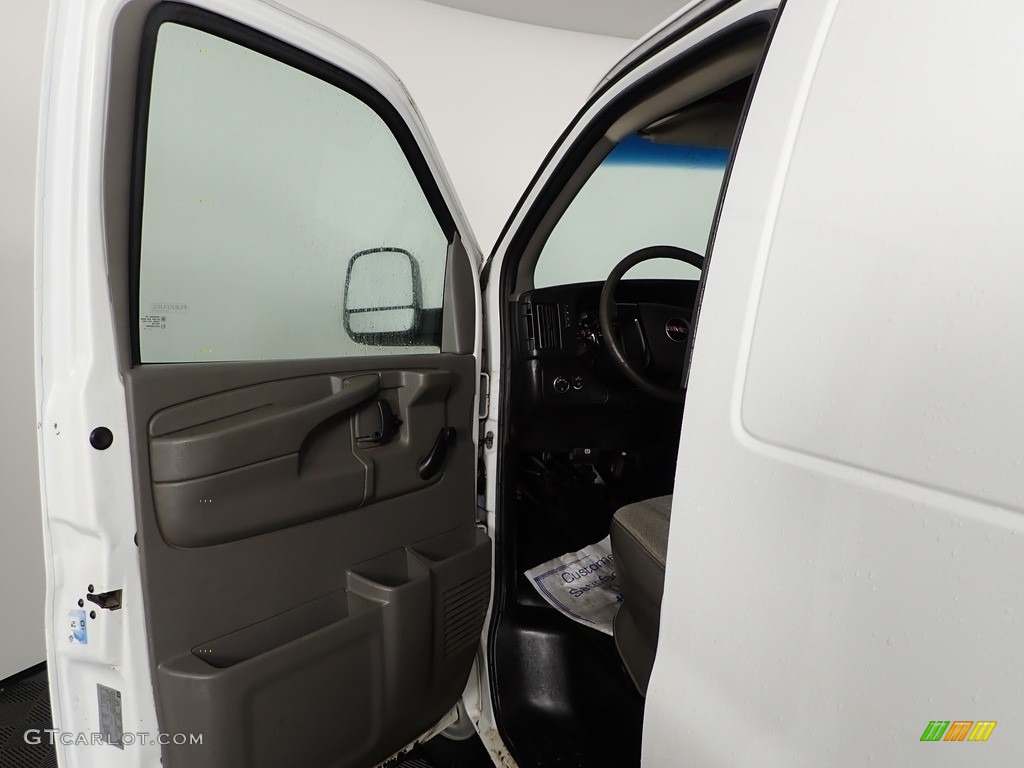 2012 Savana Van 3500 Cargo - Summit White / Medium Pewter photo #10