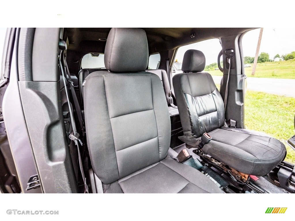 2015 Explorer Police Interceptor 4WD - Medium Titanium Metallic / Charcoal Black photo #24