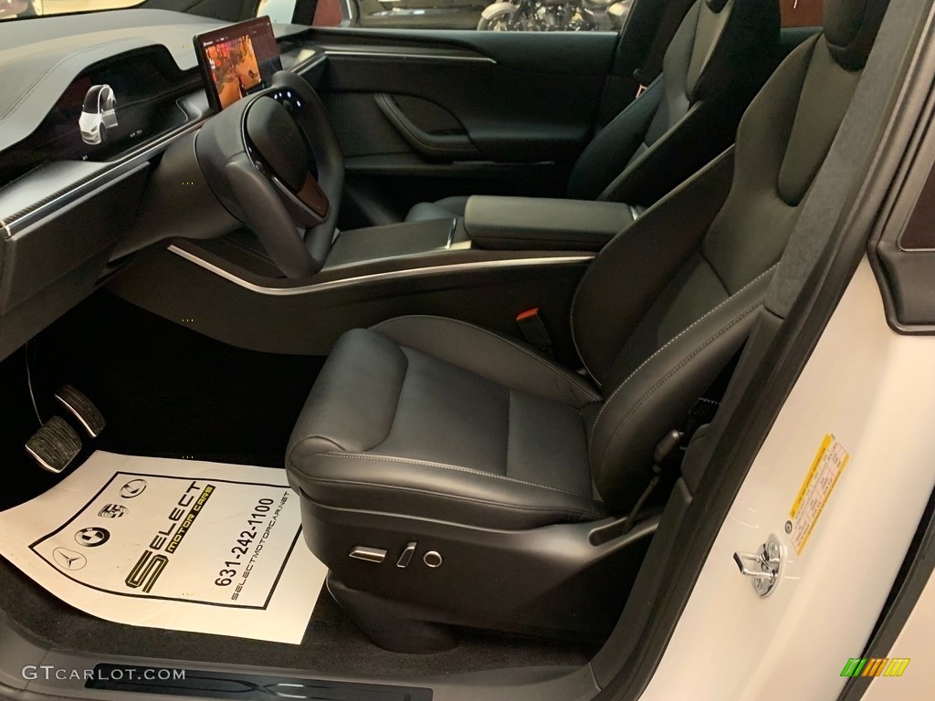2022 Tesla Model X Plaid Front Seat Photos