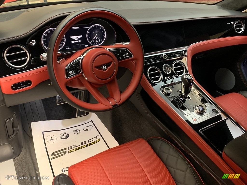 Hotspur/Black Interior 2021 Bentley Continental GT V8 Photo #144564921