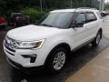 2019 Oxford White Ford Explorer XLT 4WD  photo #7