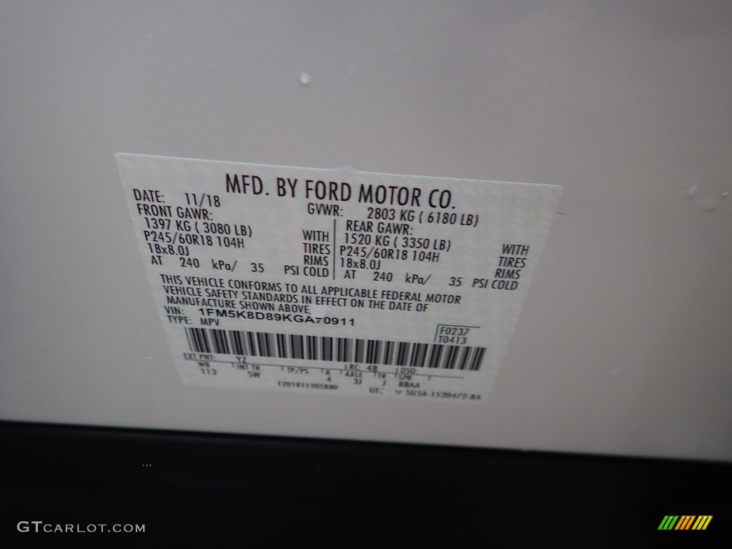 2019 Explorer XLT 4WD - Oxford White / Medium Black photo #27