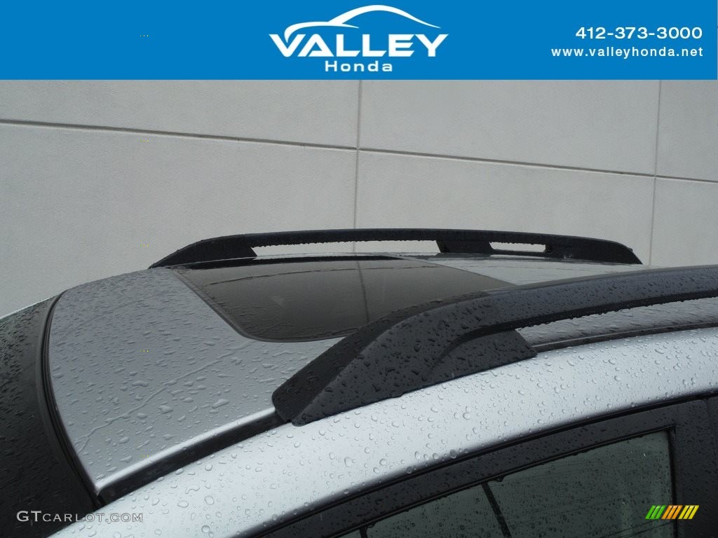 2014 XV Crosstrek 2.0i Premium - Ice Silver Metallic / Black photo #3