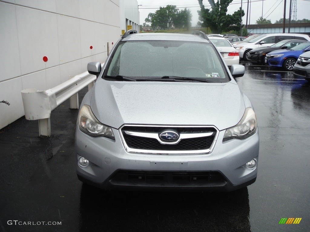 2014 XV Crosstrek 2.0i Premium - Ice Silver Metallic / Black photo #5