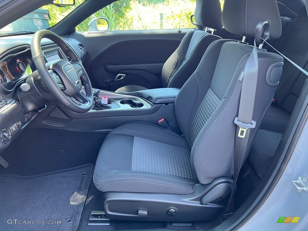 2022 Dodge Challenger SXT Blacktop Front Seat Photo #144566226