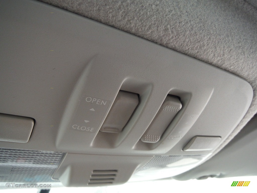 2014 XV Crosstrek 2.0i Premium - Ice Silver Metallic / Black photo #21