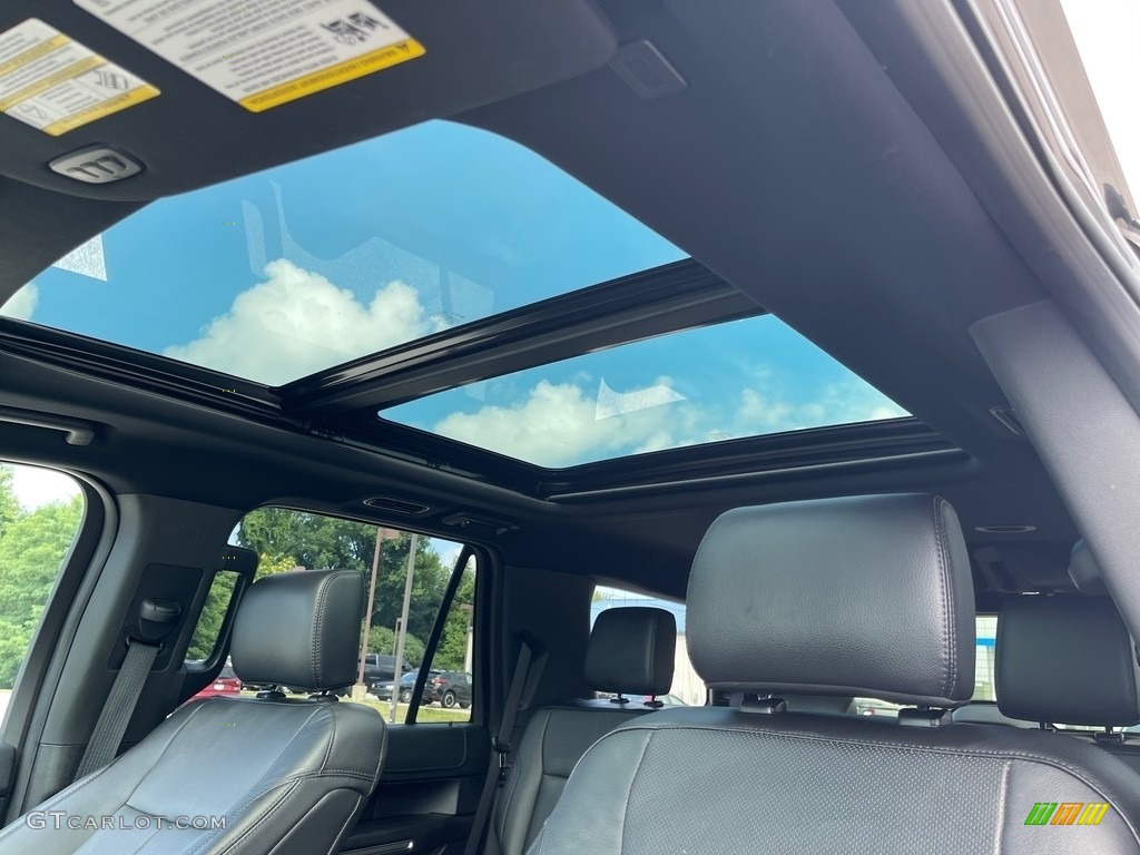 2018 Expedition XLT 4x4 - Magnetic / Ebony photo #12