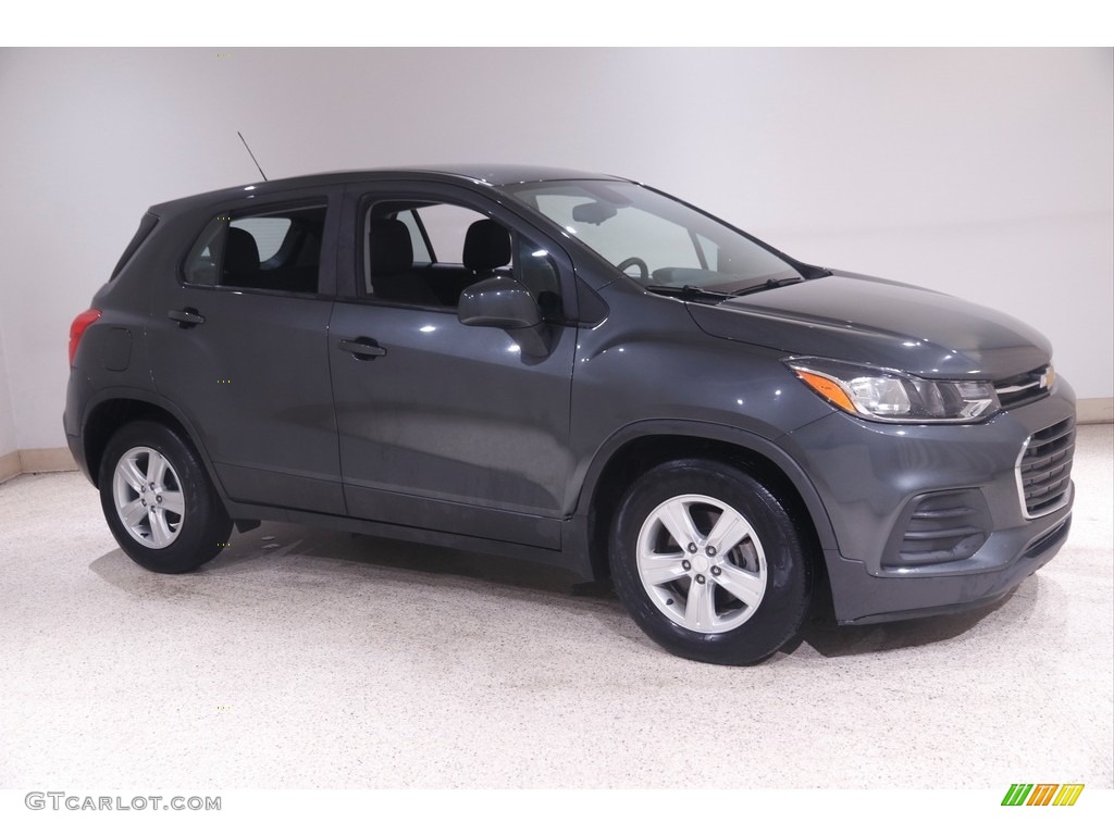 2020 Trax LS - Nightfall Gray Metallic / Jet Black photo #1