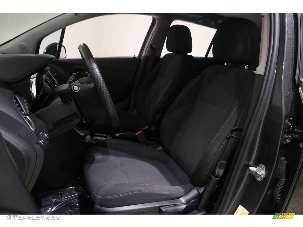 2020 Trax LS - Nightfall Gray Metallic / Jet Black photo #5