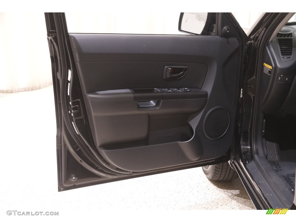 2013 Soul 1.6 - Shadow Black / Black Cloth photo #4