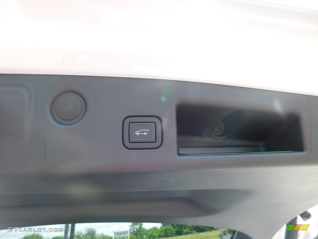 2022 Equinox LT AWD - Iridescent Pearl Tricoat / Jet Black photo #10
