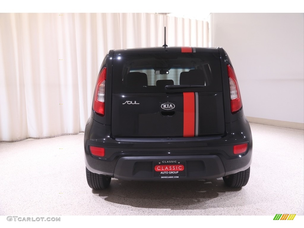 2013 Soul 1.6 - Shadow Black / Black Cloth photo #16
