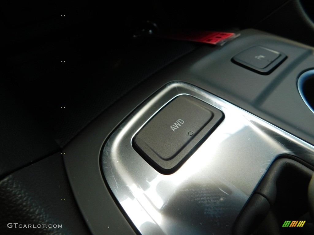 2022 Equinox LT AWD - Iridescent Pearl Tricoat / Jet Black photo #30