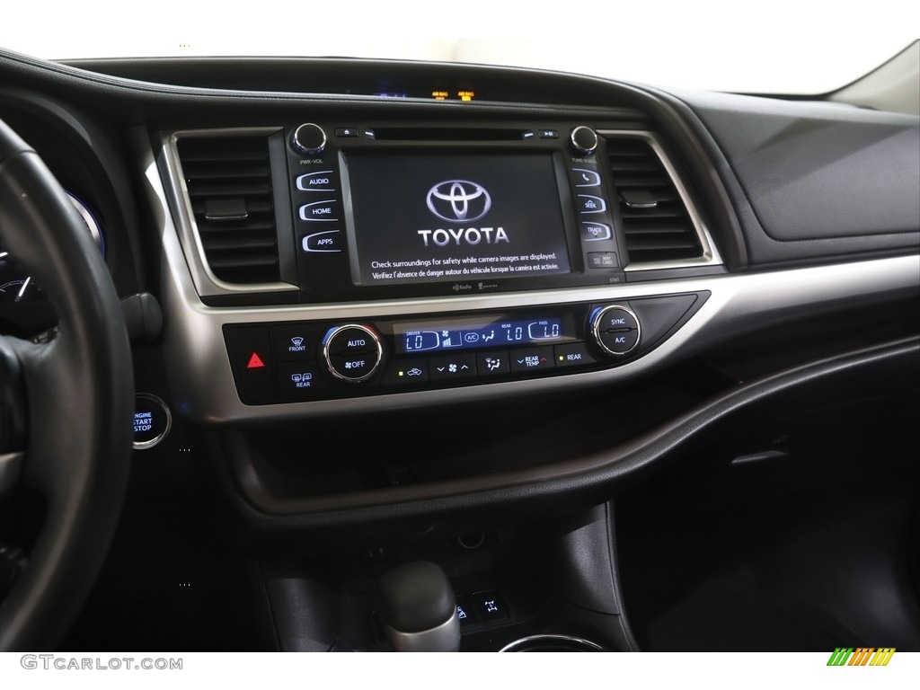 2015 Highlander XLE AWD - Attitude Black Metallic / Black photo #9