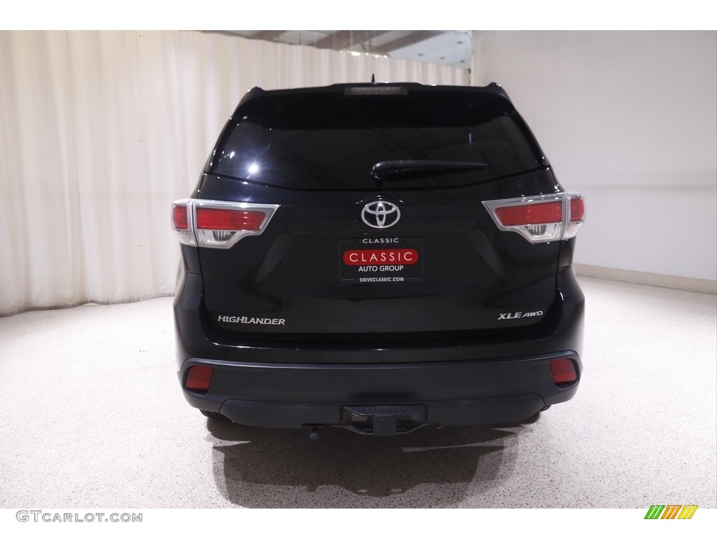 2015 Highlander XLE AWD - Attitude Black Metallic / Black photo #20
