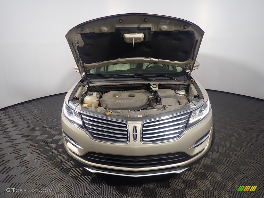 2017 MKC Premier AWD - White Gold / Cappuccino photo #7