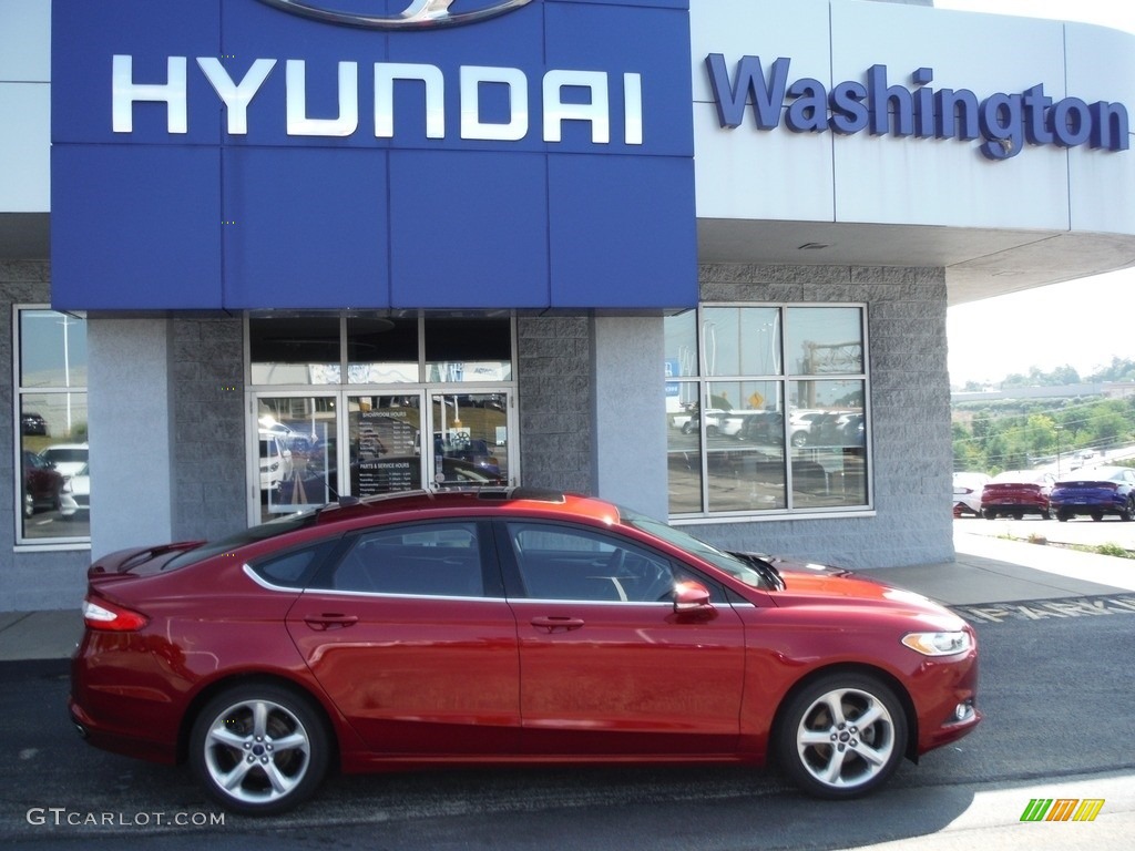 2016 Fusion SE AWD - Ruby Red Metallic / Charcoal Black photo #2