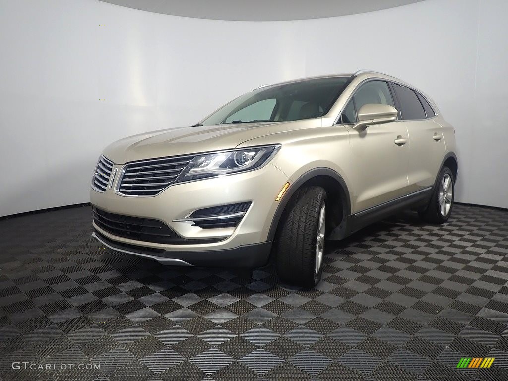 2017 MKC Premier AWD - White Gold / Cappuccino photo #9