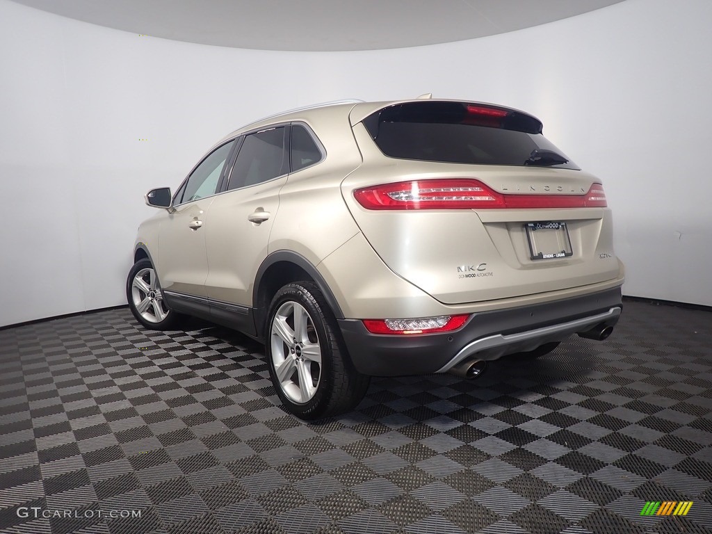 2017 MKC Premier AWD - White Gold / Cappuccino photo #12